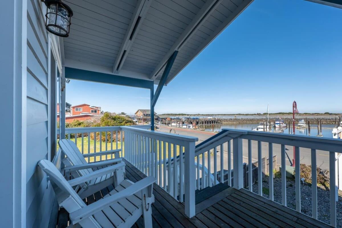 Bandon Marina Inn Exterior photo