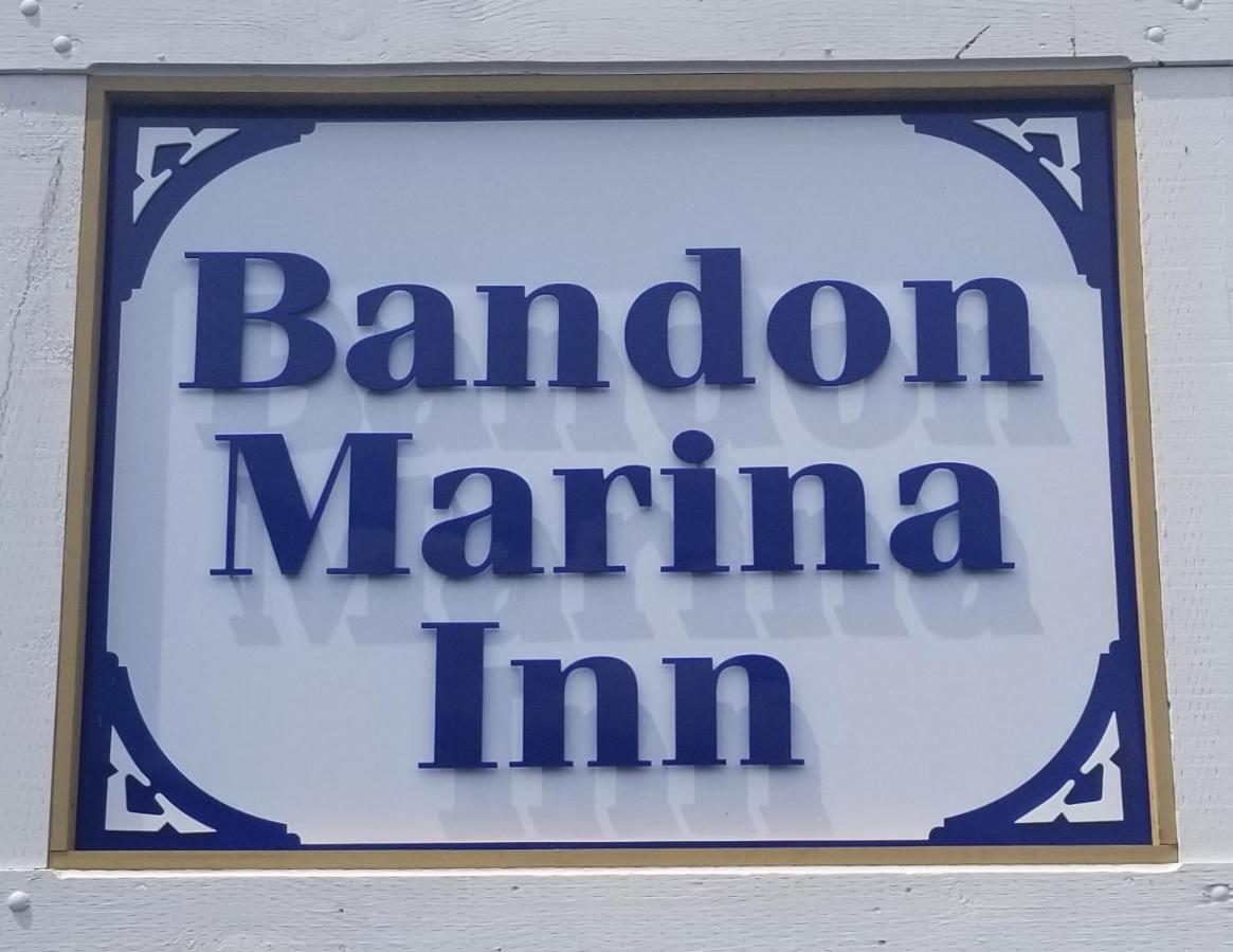 Bandon Marina Inn Exterior photo